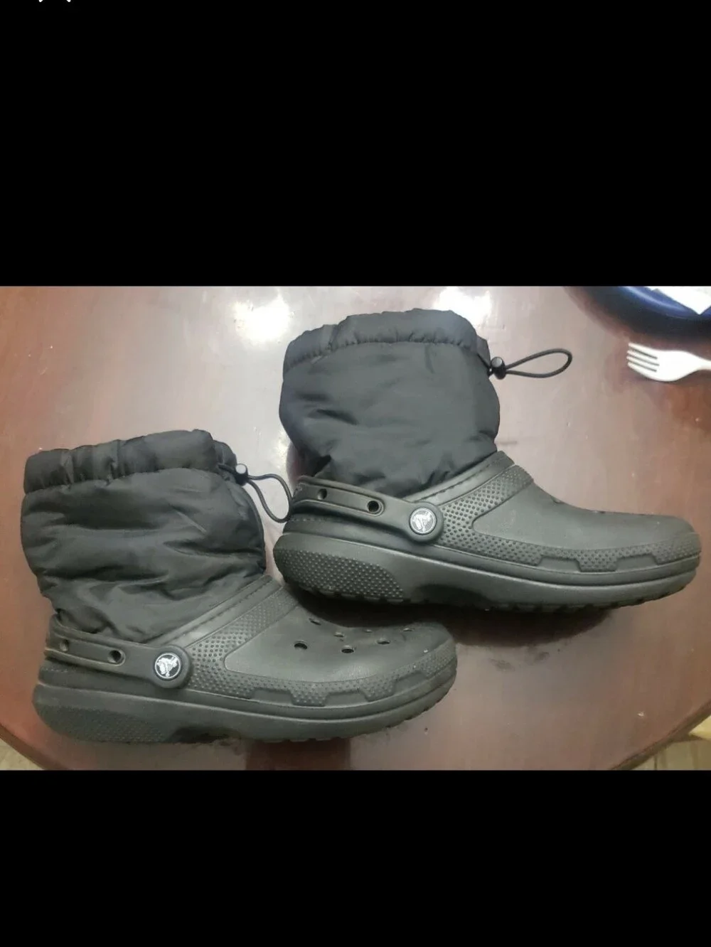 Crocs Classic Lined Neo Puff Boot. (M6/W7)